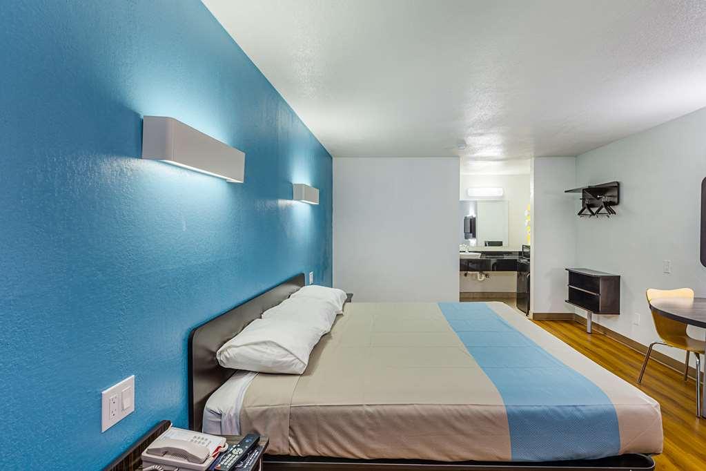 Motel 6 Fort Worth - Northside Ruang foto