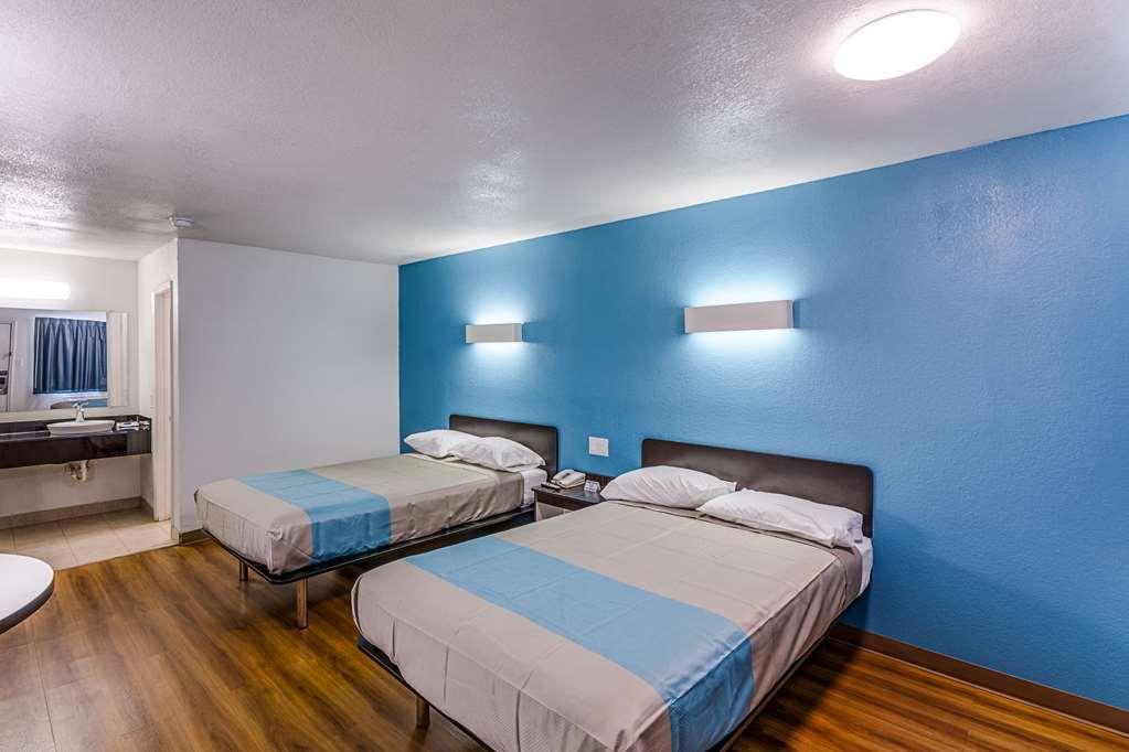 Motel 6 Fort Worth - Northside Ruang foto