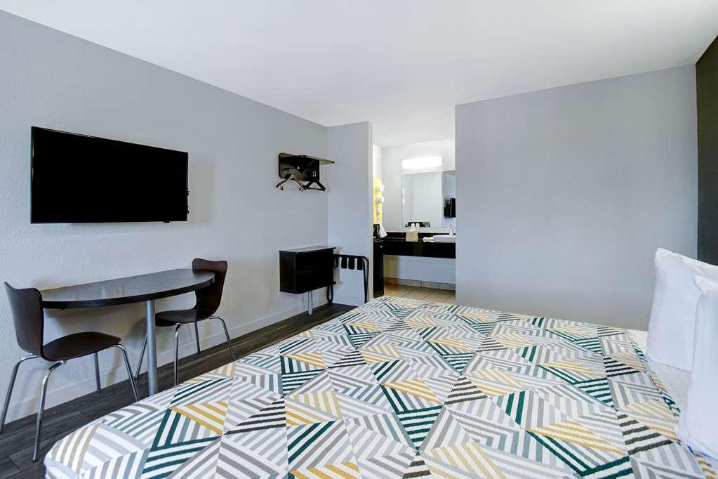 Motel 6 Fort Worth - Northside Ruang foto