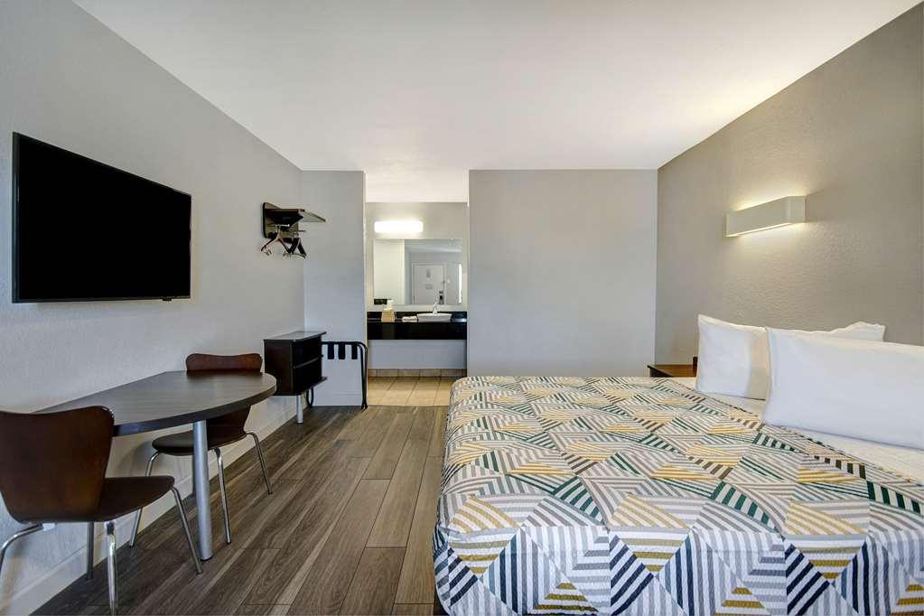 Motel 6 Fort Worth - Northside Ruang foto
